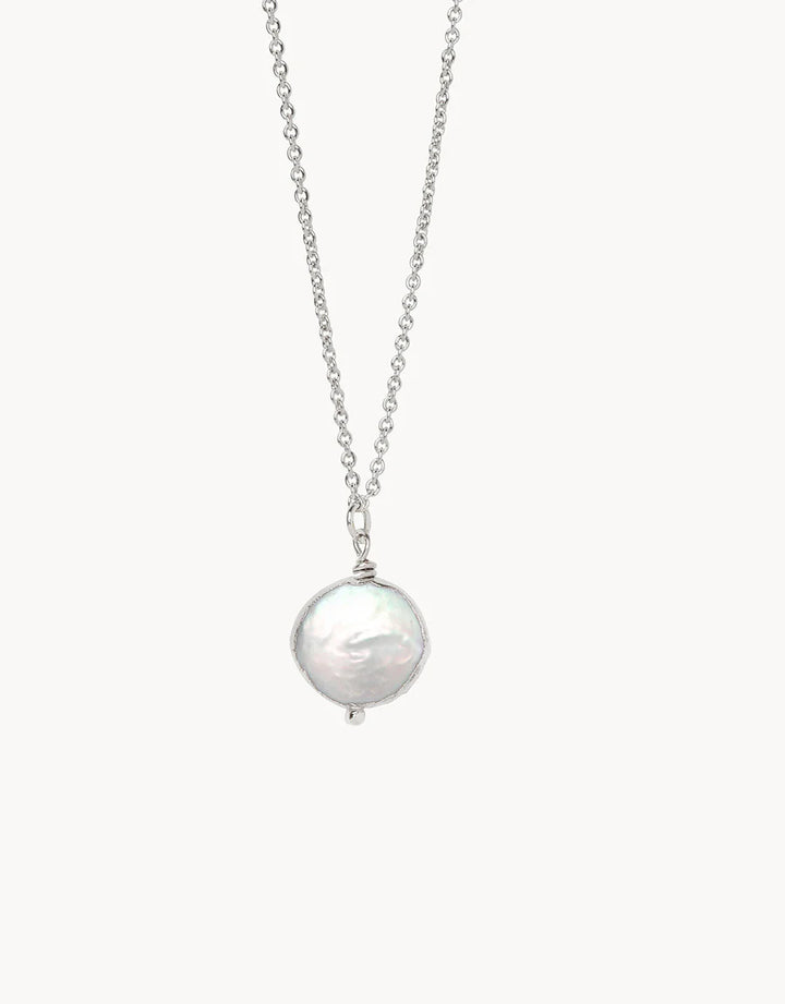 SILVER SURVIVOR/ COIN PEARL SEA LA VIE NECKLACE