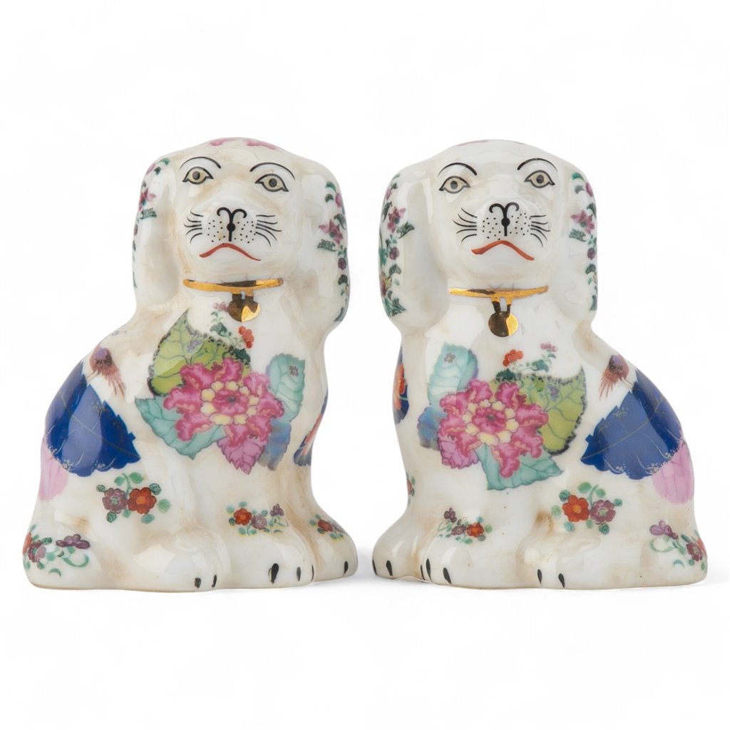 TOBACCO LEAF STAFFORDSHIRE PETITE DOG PAIR