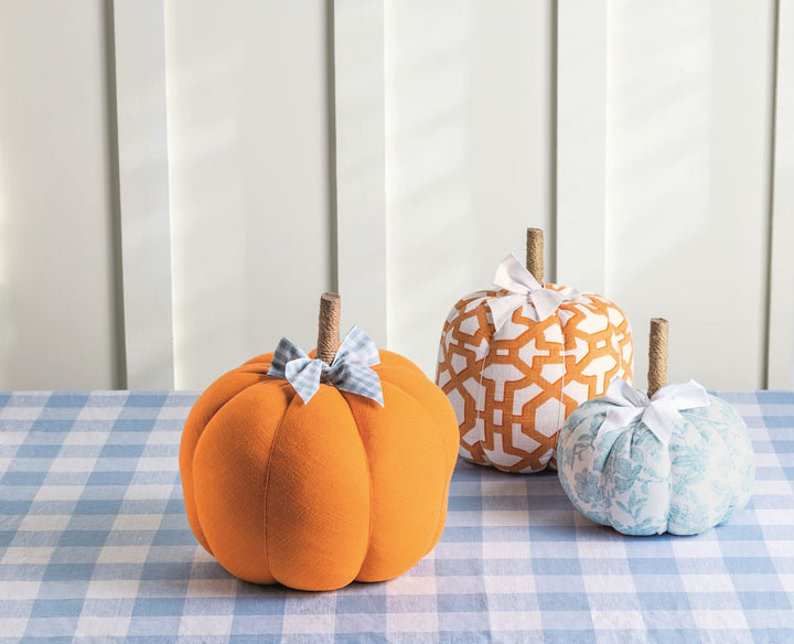 PATTERNED GRANDMILLENNIAL PUMPKIN
