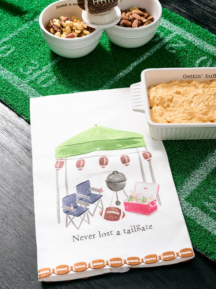 NEVER LOST TAILGATE HAND TOWEL