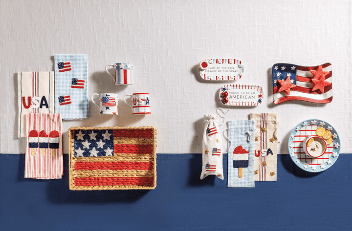  USA with this exquisite hand-painted ceramic pieces