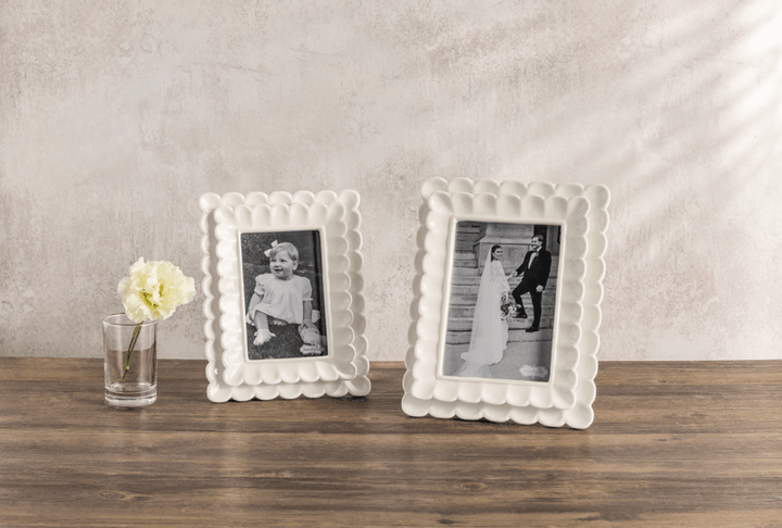 side by side picture of two CREAM LAYER SCALLOP FRAME