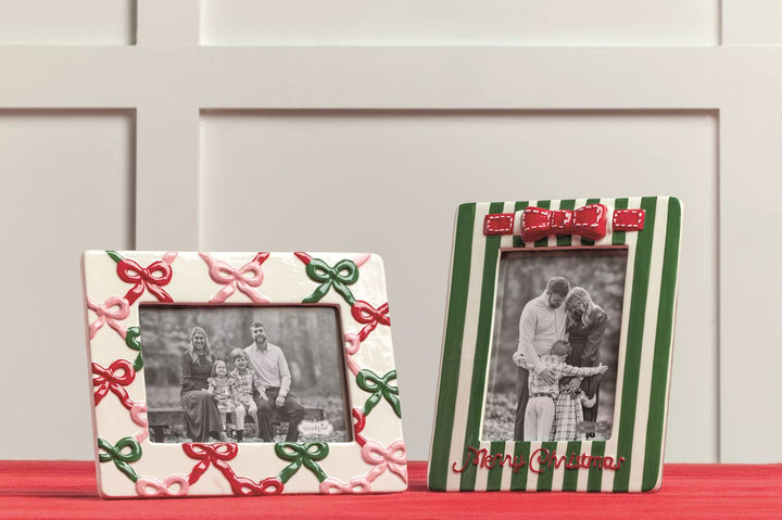 GREEN STRIPE BOW MERRY CHRISTMAS FRAME