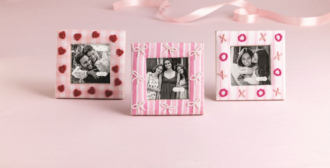 PEARL BOWS PINK STRIPE BEADED FRAME