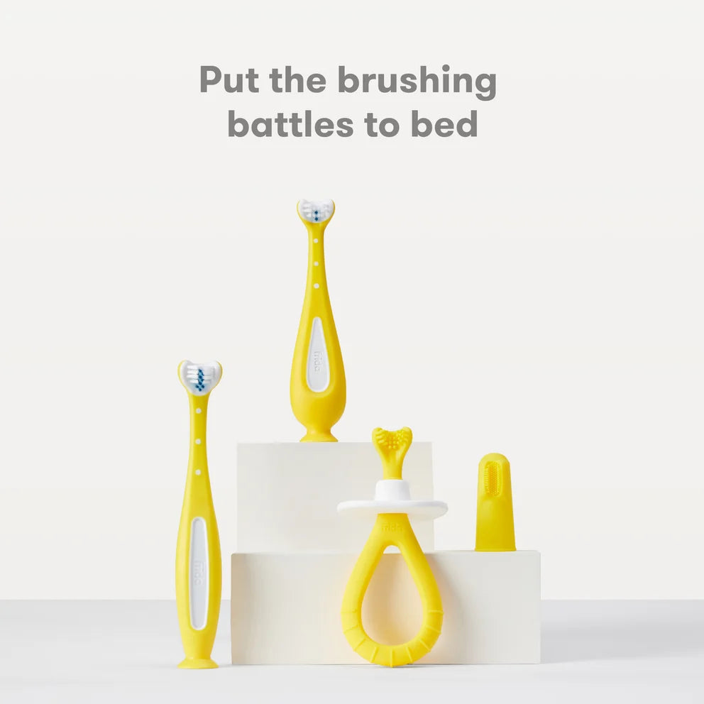 GROW-WITH-ME TRAINING TOOTHBRUSH SET
