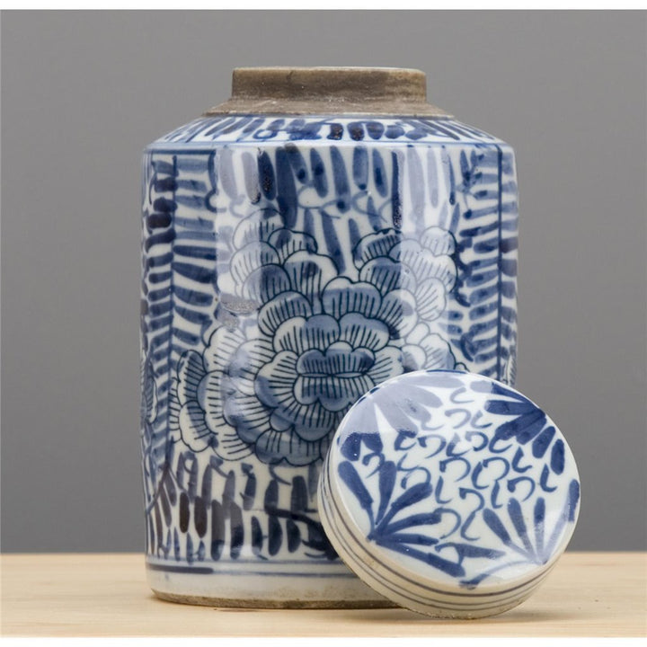 ROLLING PETALS BLUE & WHITE TEA CADDY