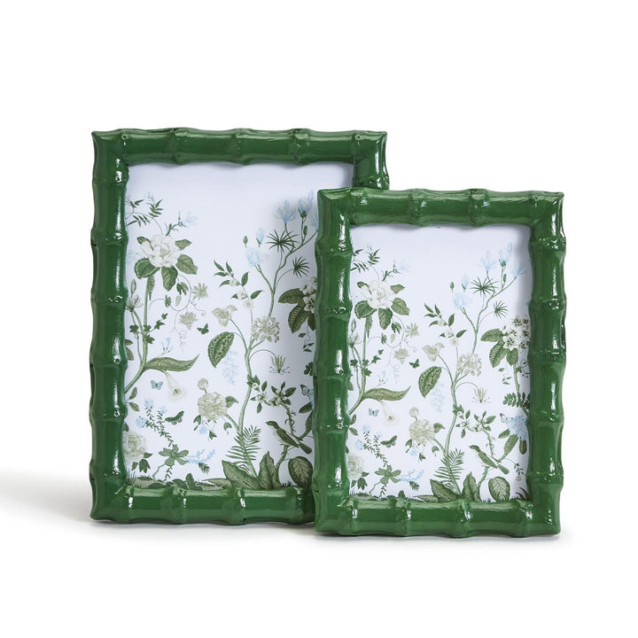COUNTRYSIDE GREEN PHOTO FRAME