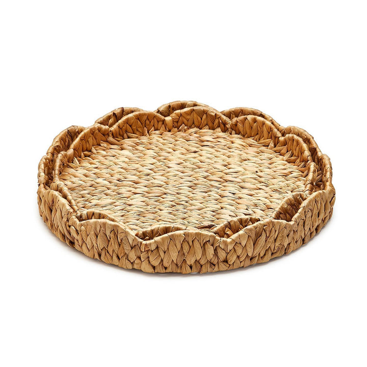 SCALLOPED EDGE HANDLED ROUND TRAY