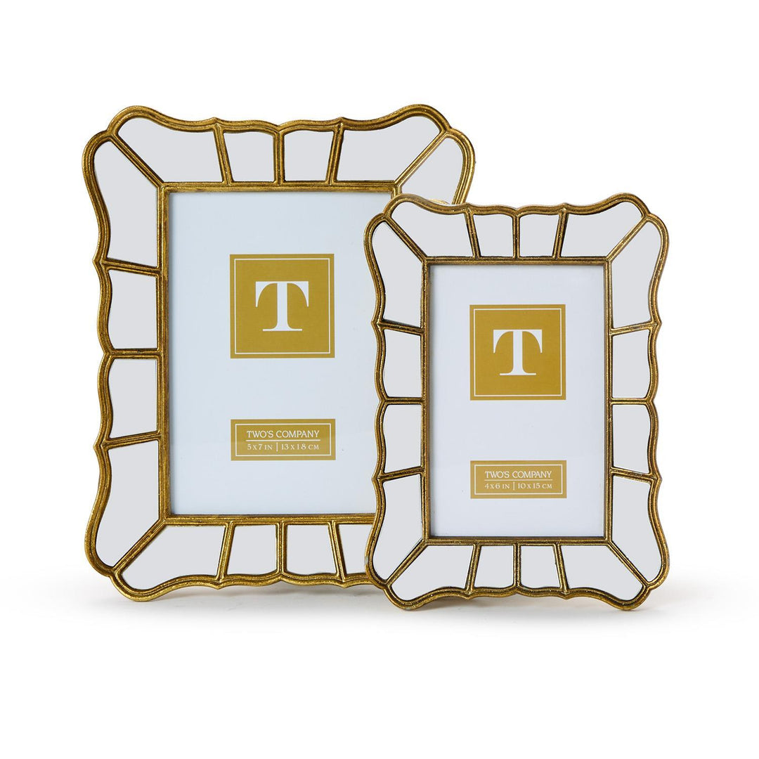 HEIRLOOM GOLD PHOTO FRAME WITH MIRROR SCALLOPED EDGE