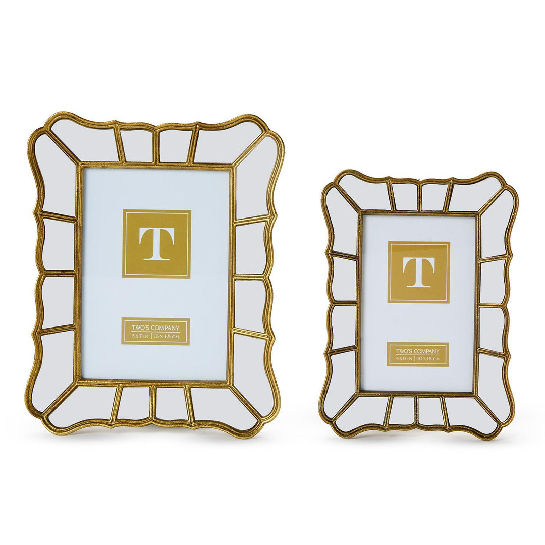 HEIRLOOM GOLD PHOTO FRAME WITH MIRROR SCALLOPED EDGE