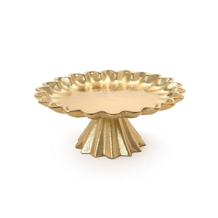 SCALLOPED EDGE GOLD CAKE STANDS
