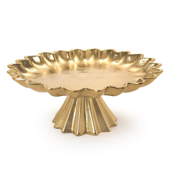 SCALLOPED EDGE GOLD CAKE STANDS