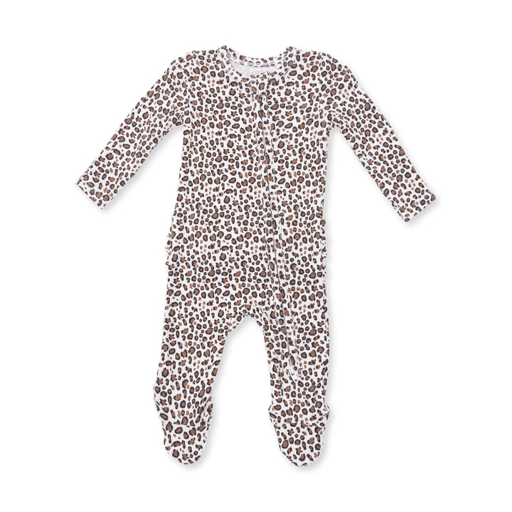 Angel Dear Leopard Rib 2-way Ruffle Back Zipper Footie front view of the baby footie highlighting the silhouette and leopard rib 2-way design