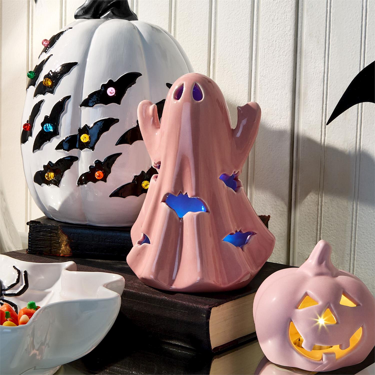 PINK GHOST WITH COLOR CHANGING LED LIGHT – Walker Boutique