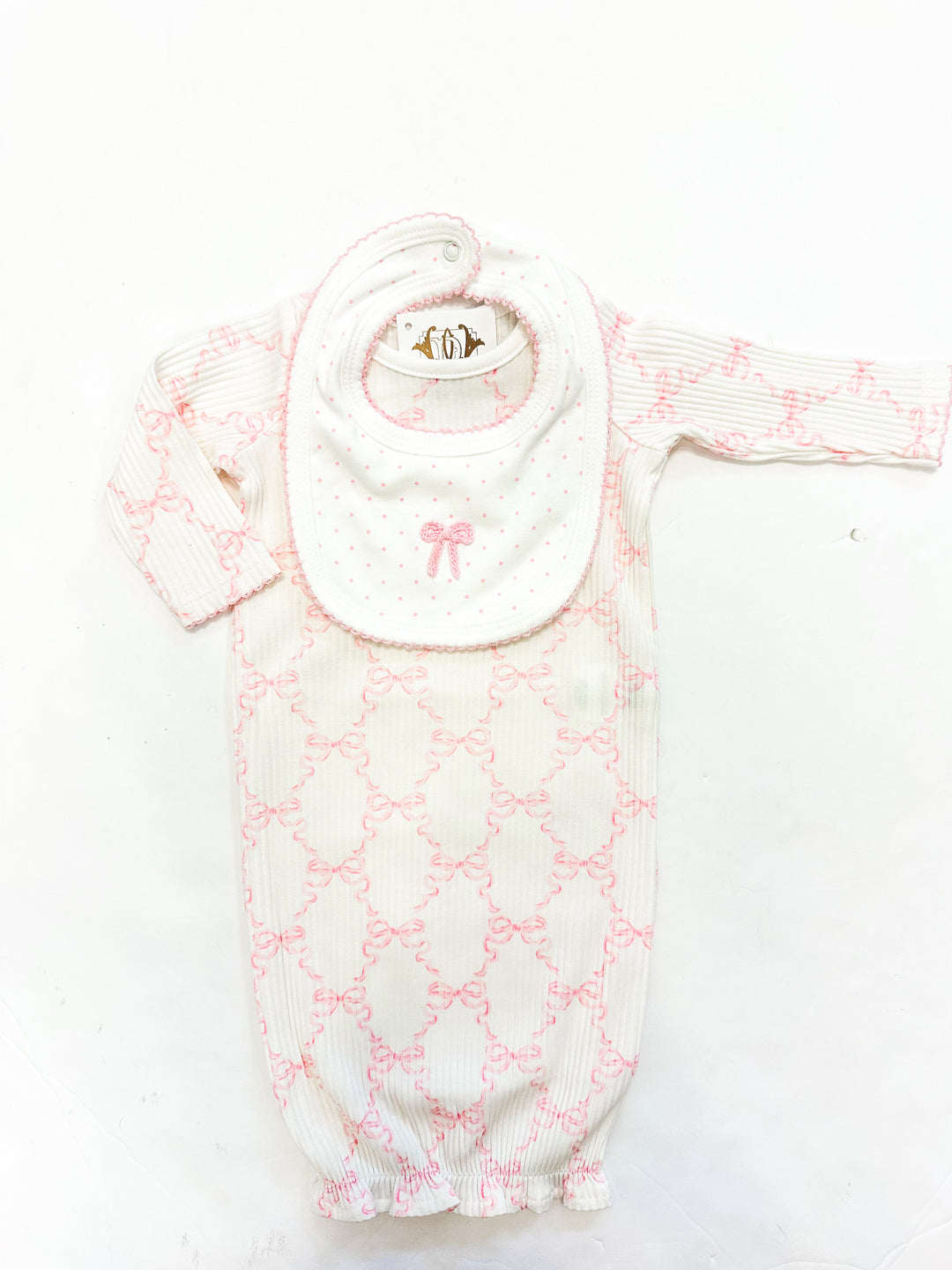 Bow Print Ribbed Gown & Bib Set – Baby Girl Newborn Outfit with Matching Bib