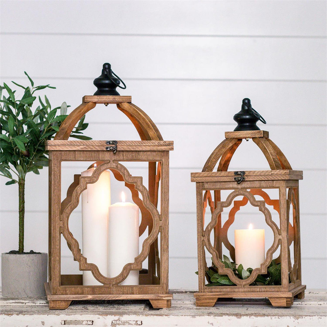 QUATREFOIL CUTOUT WOODEN LANTERN