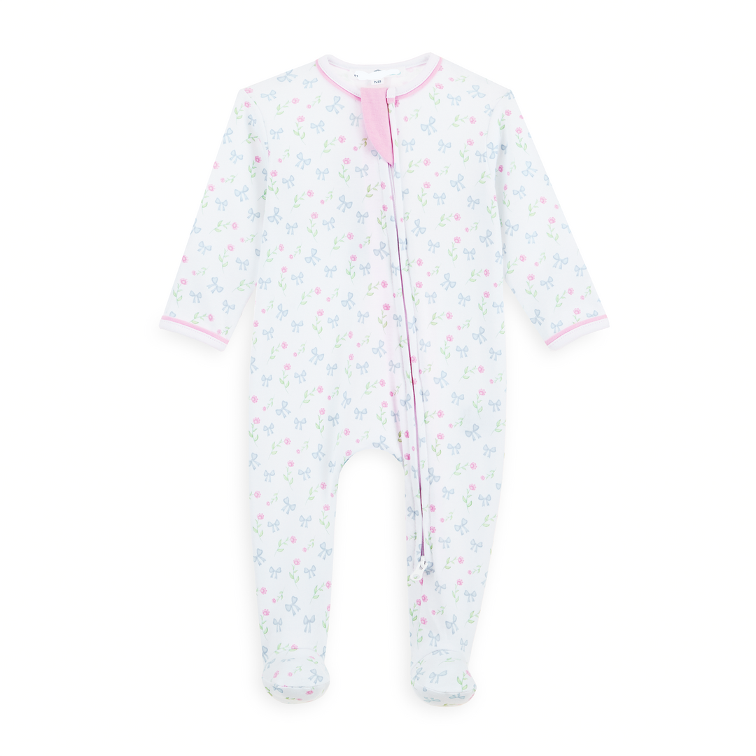 long sleeve footie with Allover pastel floral and bow print

Soft white cotton with sky blue, pink, and green accents