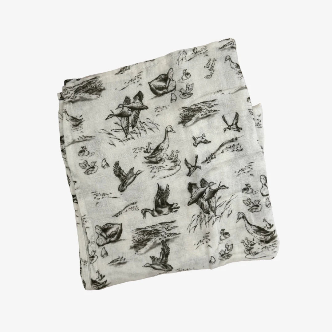 HEARTLAND MUSLIN SWADDLE