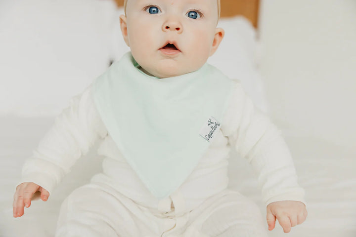 LUCKY BANDANA BIB