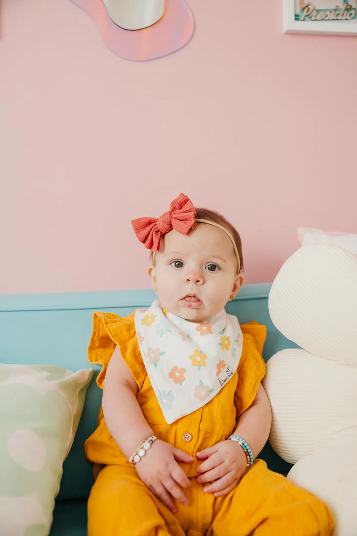 CHEERY BANDANA BIB