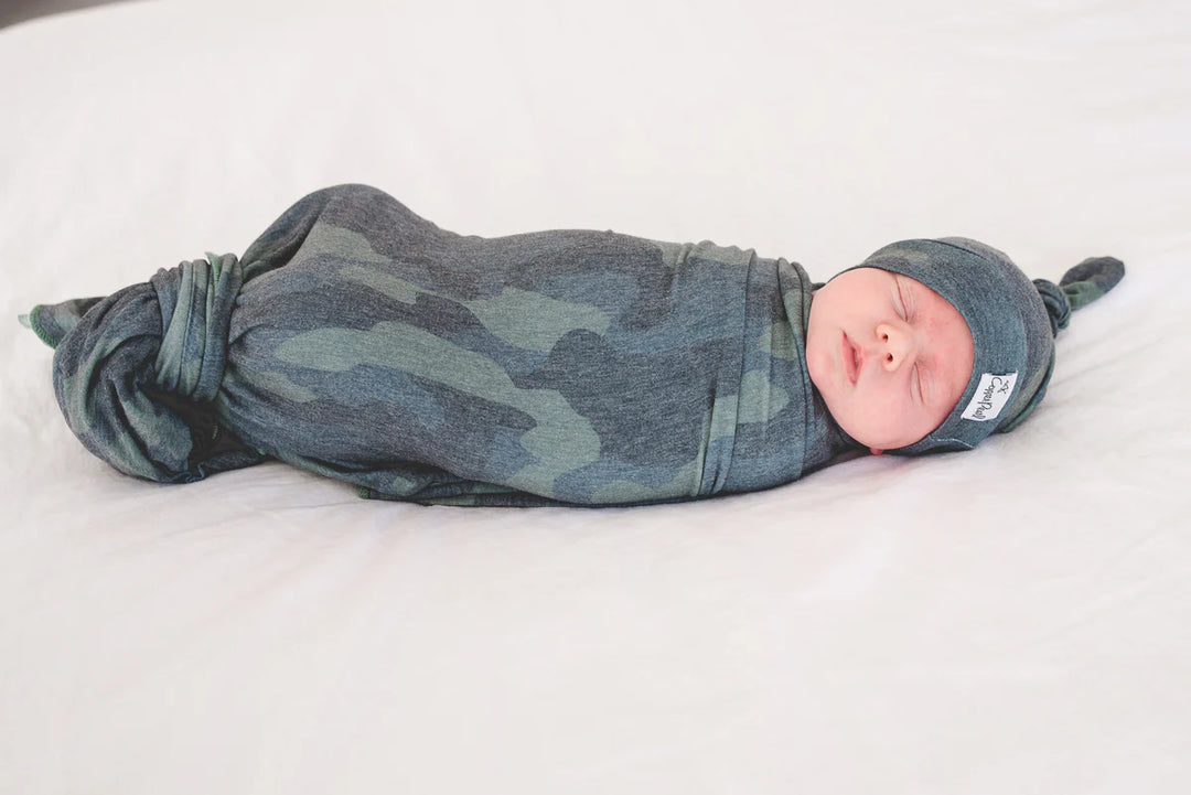 HUNTER SWADDLE BLANKET