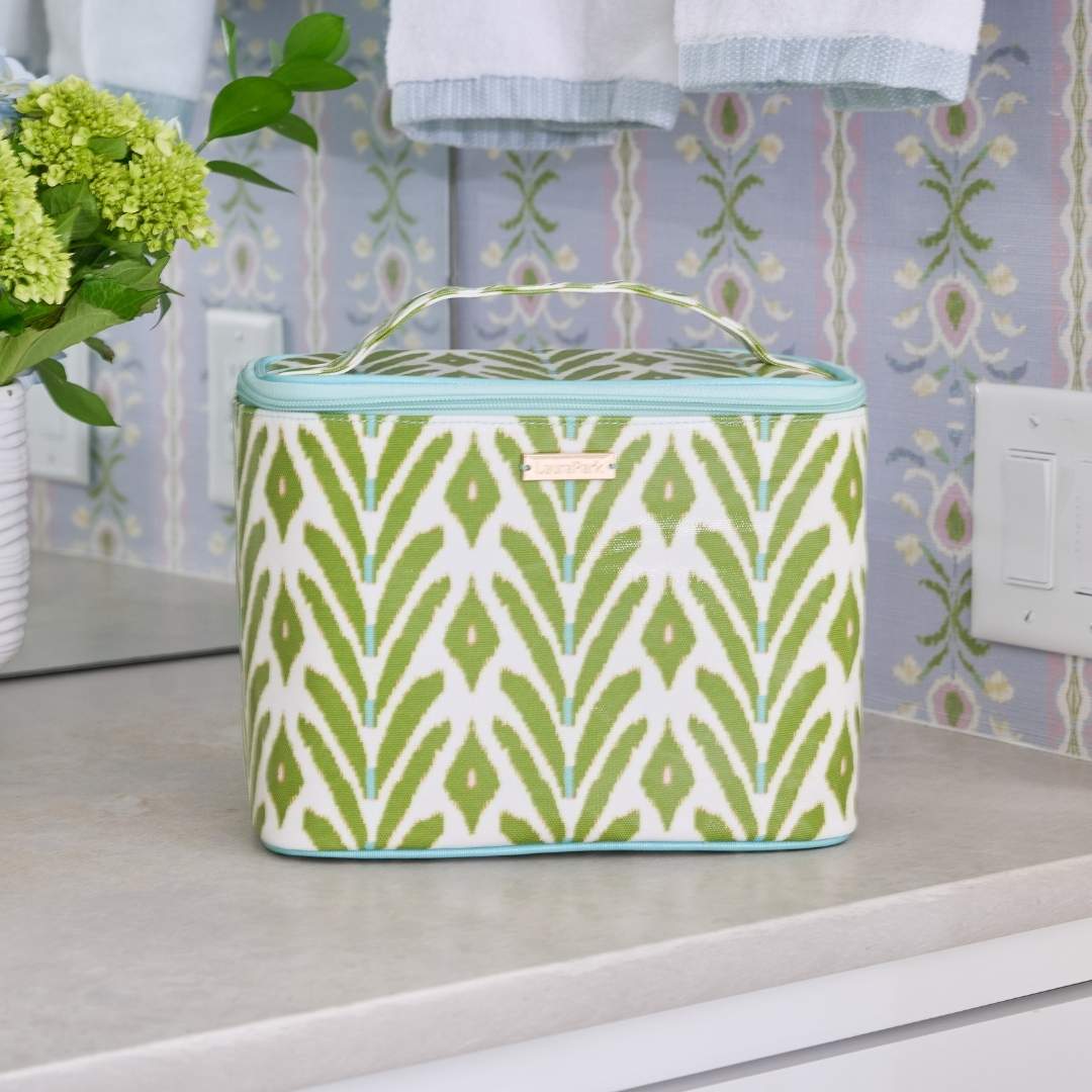 PETITE FROND GREEN TRAIN CASE