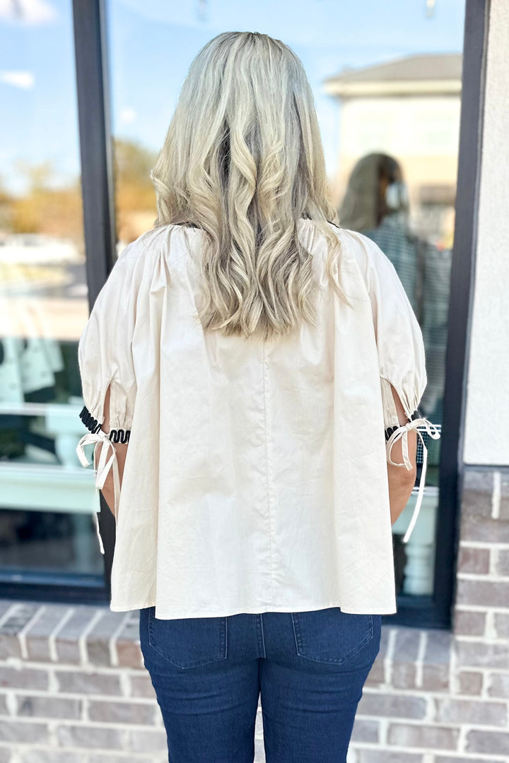 TAN & BLACK SWIRL TRIM PUFF SLEEVE TOP