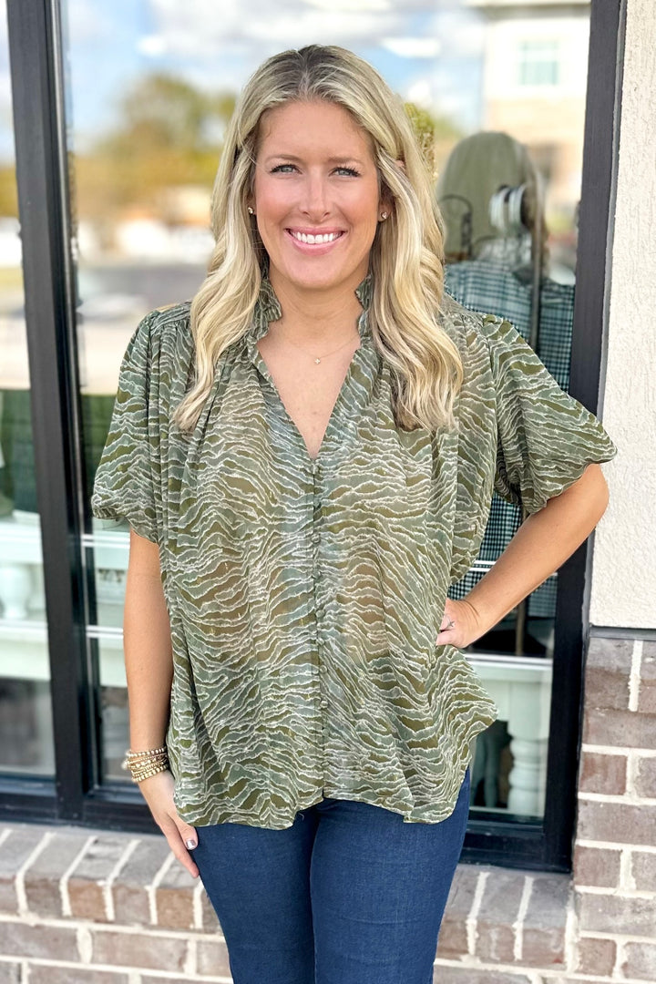 OLIVE LUREX PRINT BUTTON FRONT TOP