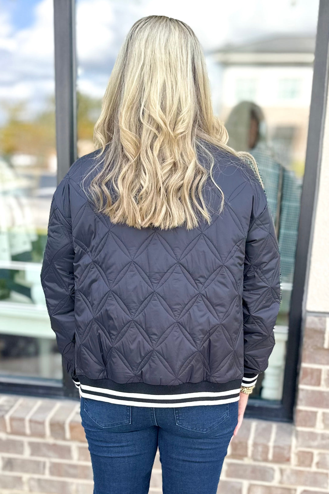 BLACK QUILTED STRIPE OPEN JACKET