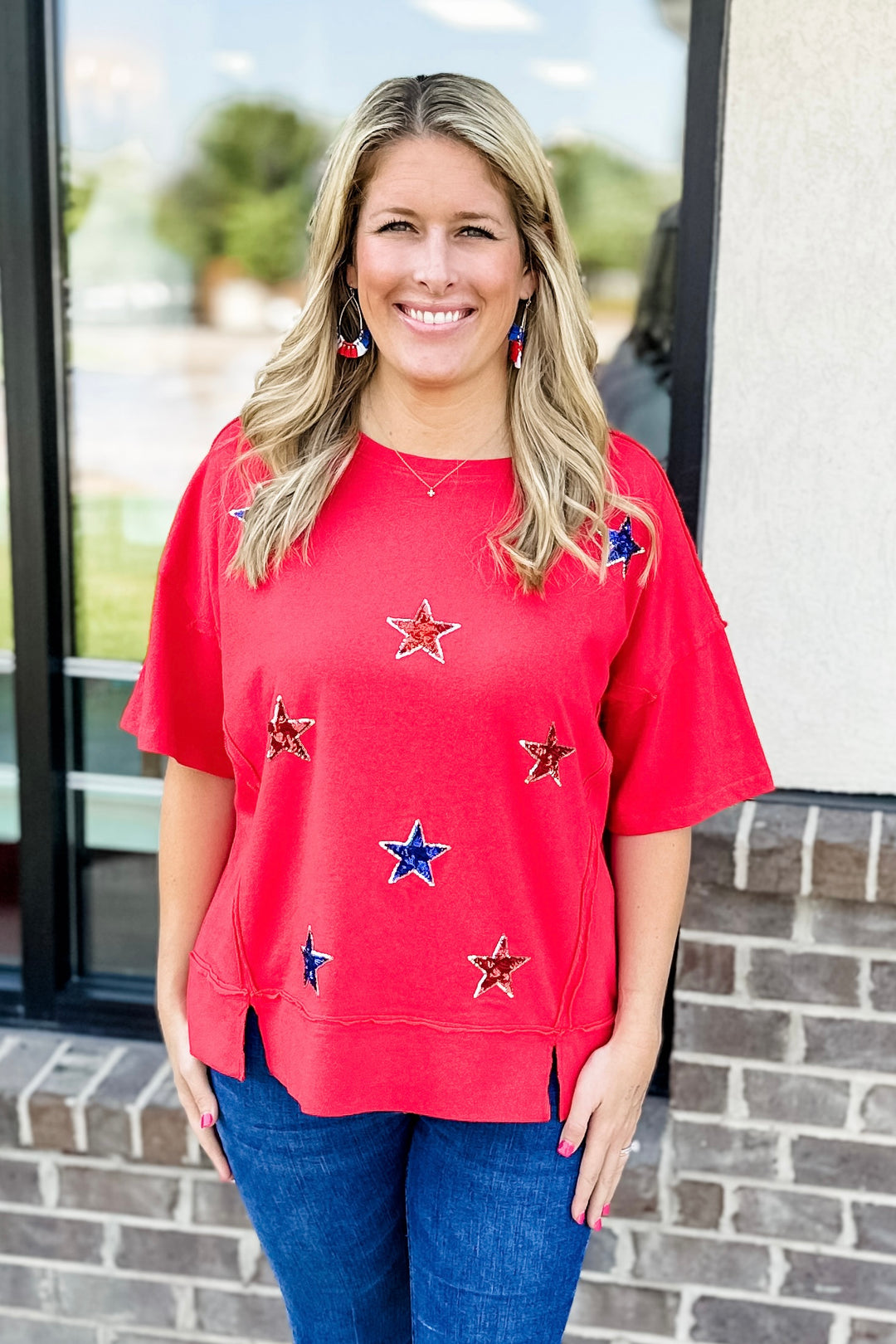 RED SEQUIN STAR OVERSIZED TOP