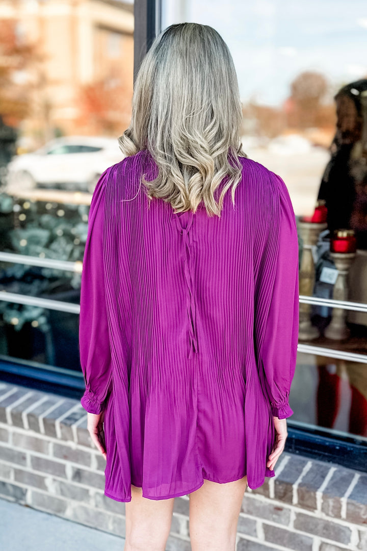 ORCHID PLEATED LONG SLEEVE DRESS