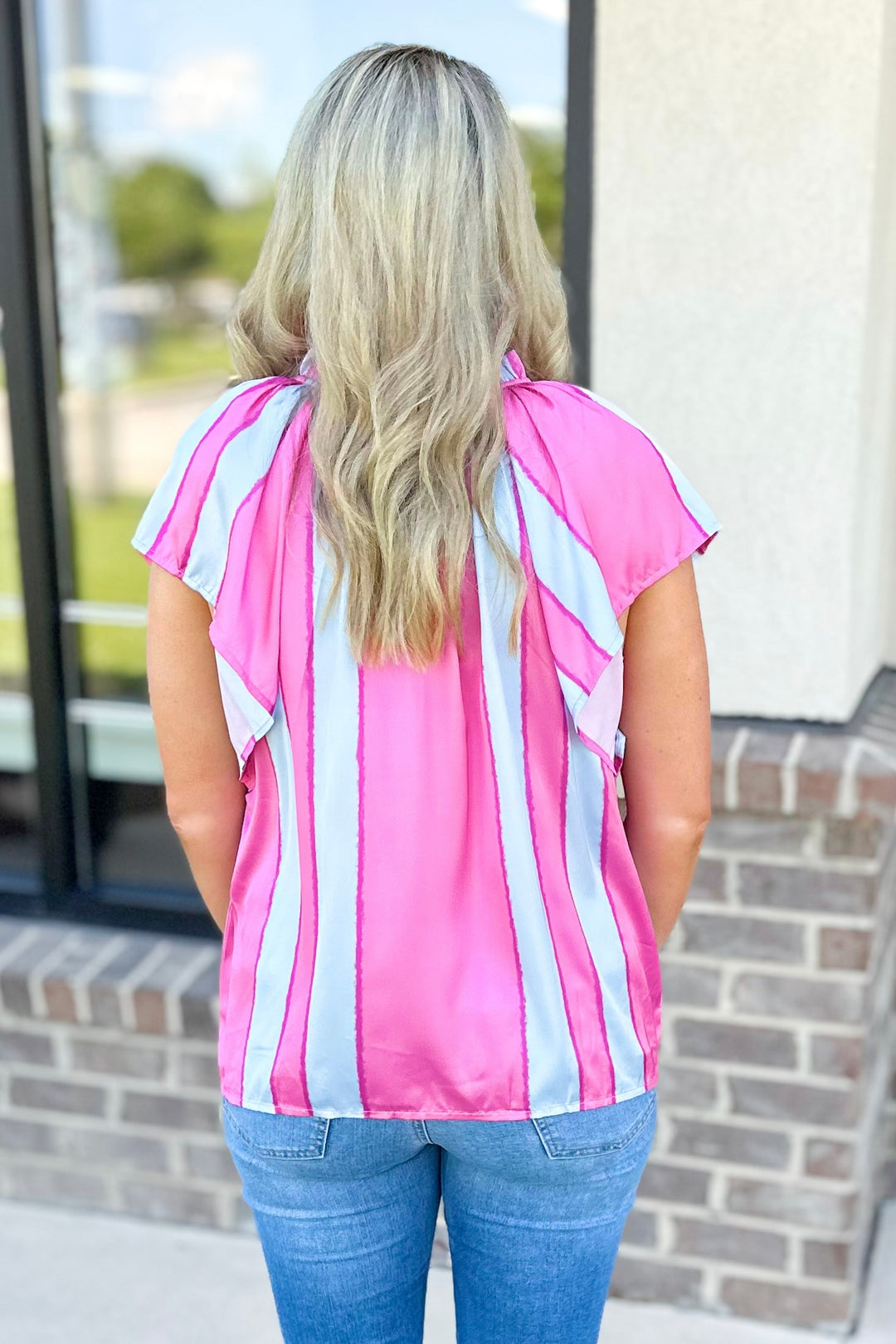 PINK WATER COLOR STRIPE VNECK TOP