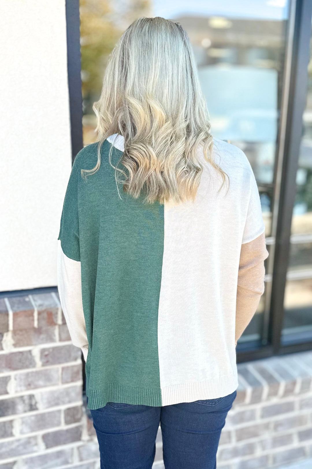 HUNTER GREEN CREW NECK COLOR BLOCK SWEATER