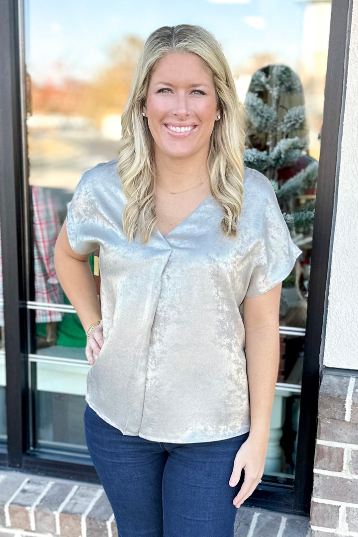 SILVER METALLIC VNECK BOXY TOP