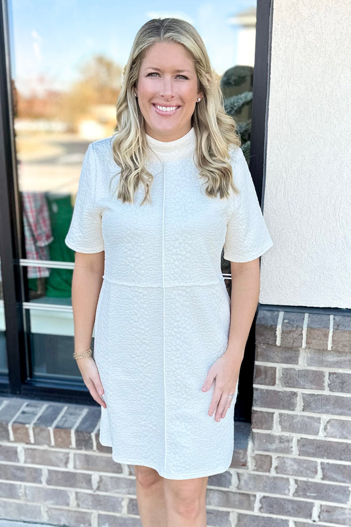 CREAM ANIMAL PRINT TEXTURED SHIFT DRESS