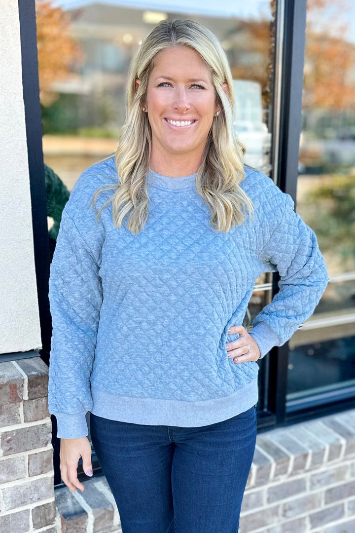 GREY QUILTED PULLOVER SWEATER