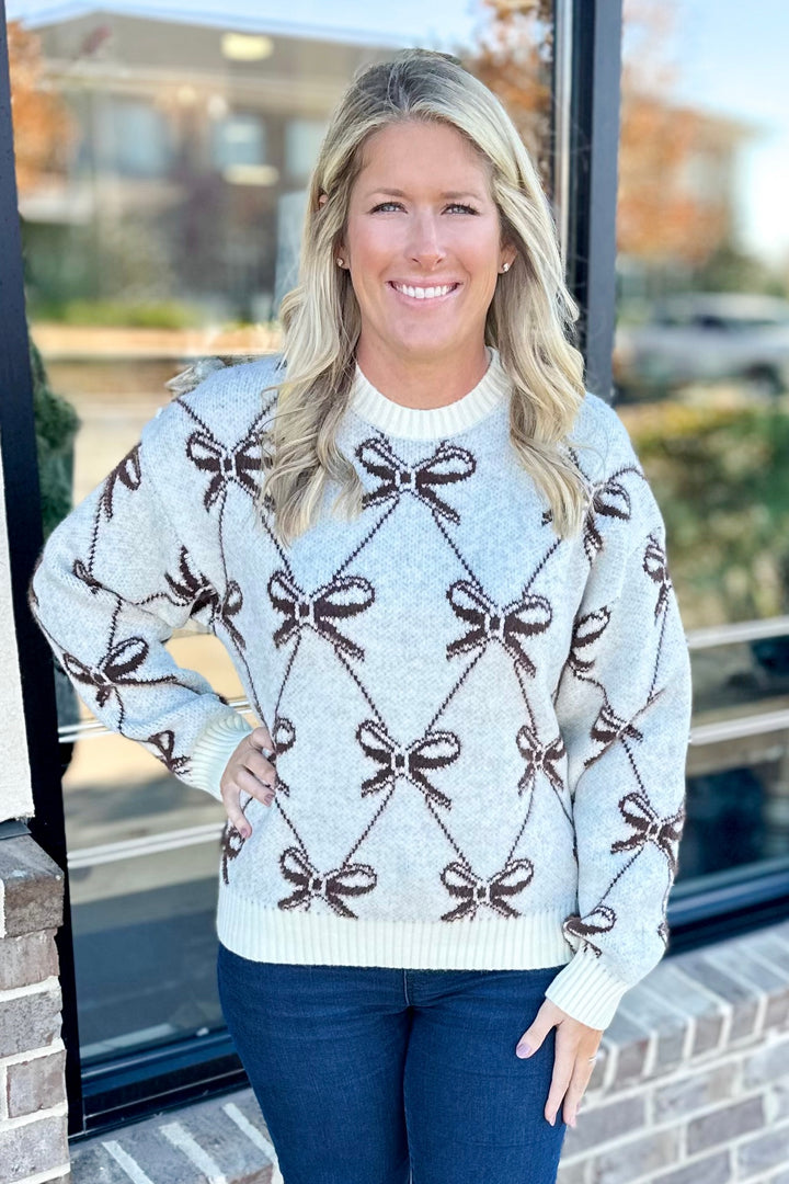 BROWN & IVORY BOW PATTERN SWEATER