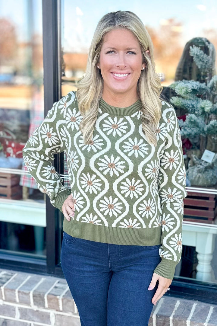 OLIVE DAISY PATTERN SWEATER