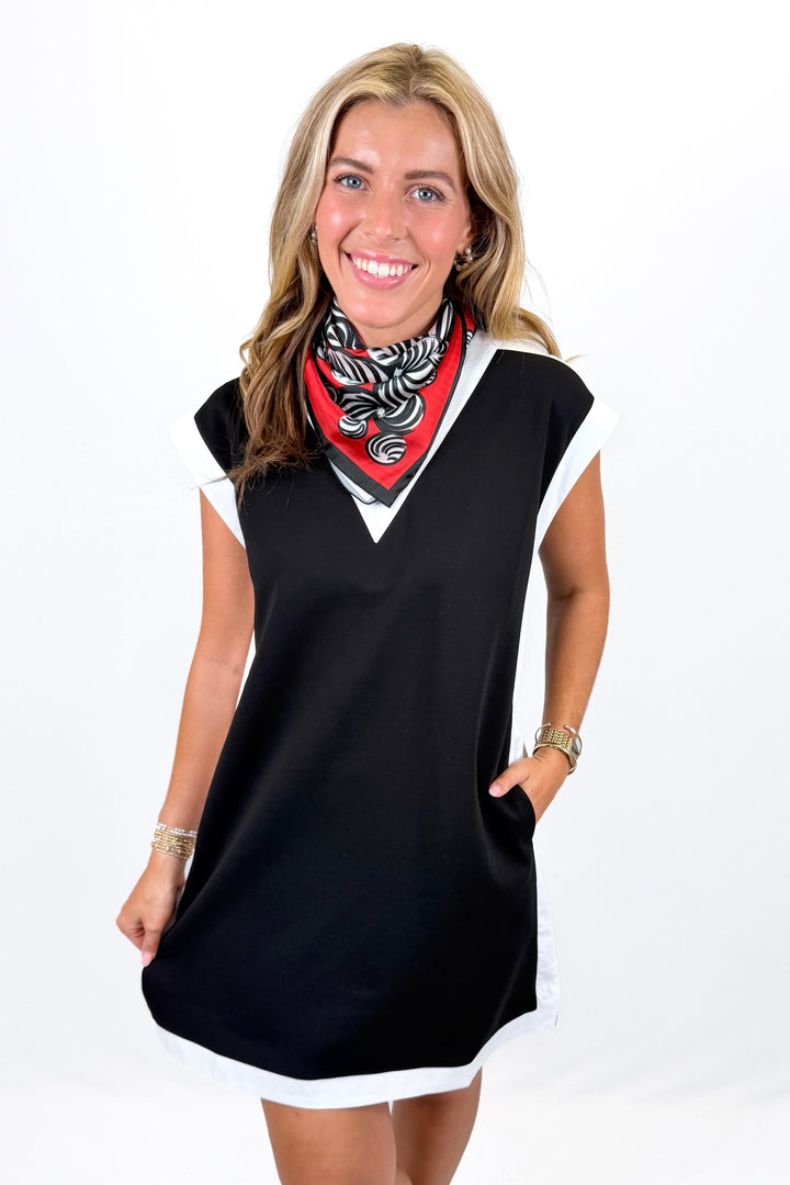 BLACK & WHITE COLOR BLOCK SHIFT DRESS