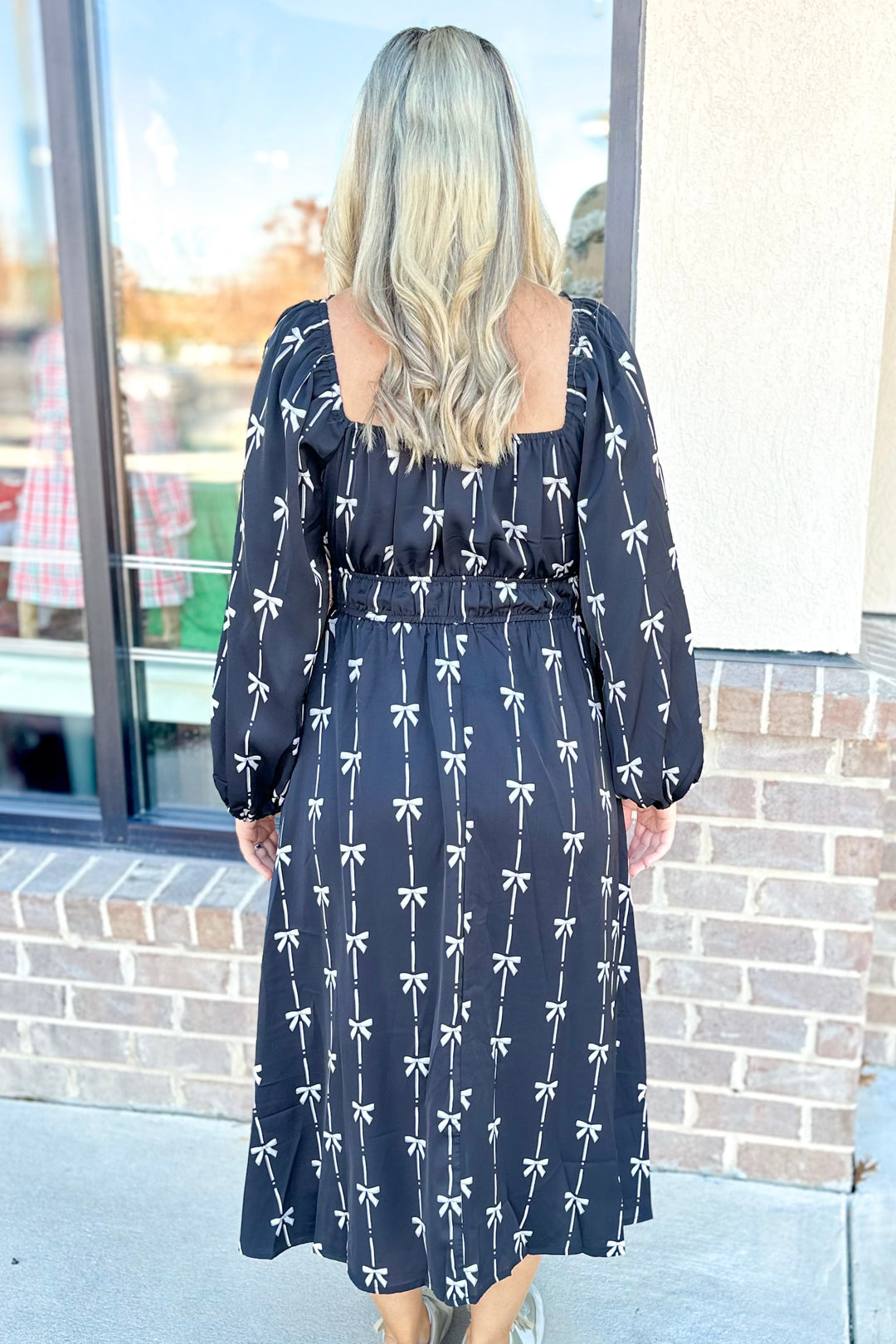 BLACK BOW PATTERN SQUARE NECK MIDI DRESS