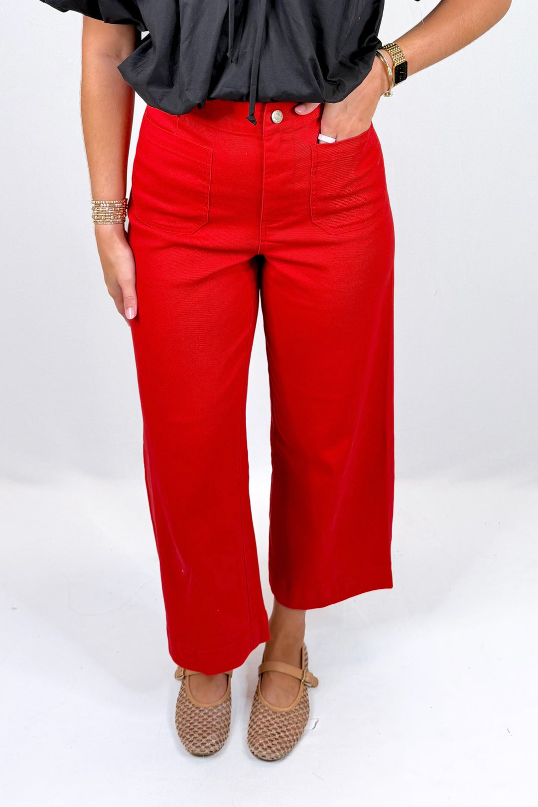 RED WIDE LEG PANTS