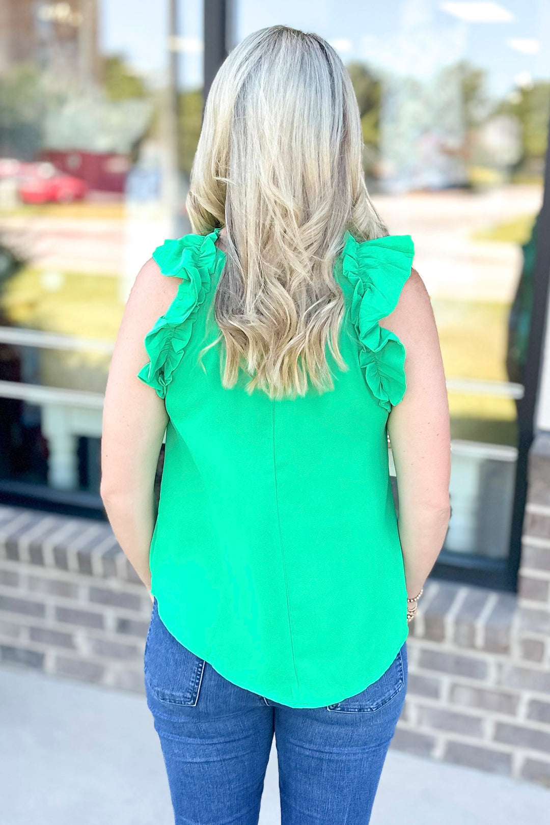 GREEN RUFFLE SLEEVELESS TOP