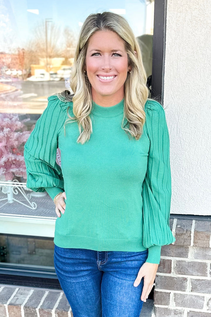 GREEN PLEATED BUBBLE SLEEVE SWEATER