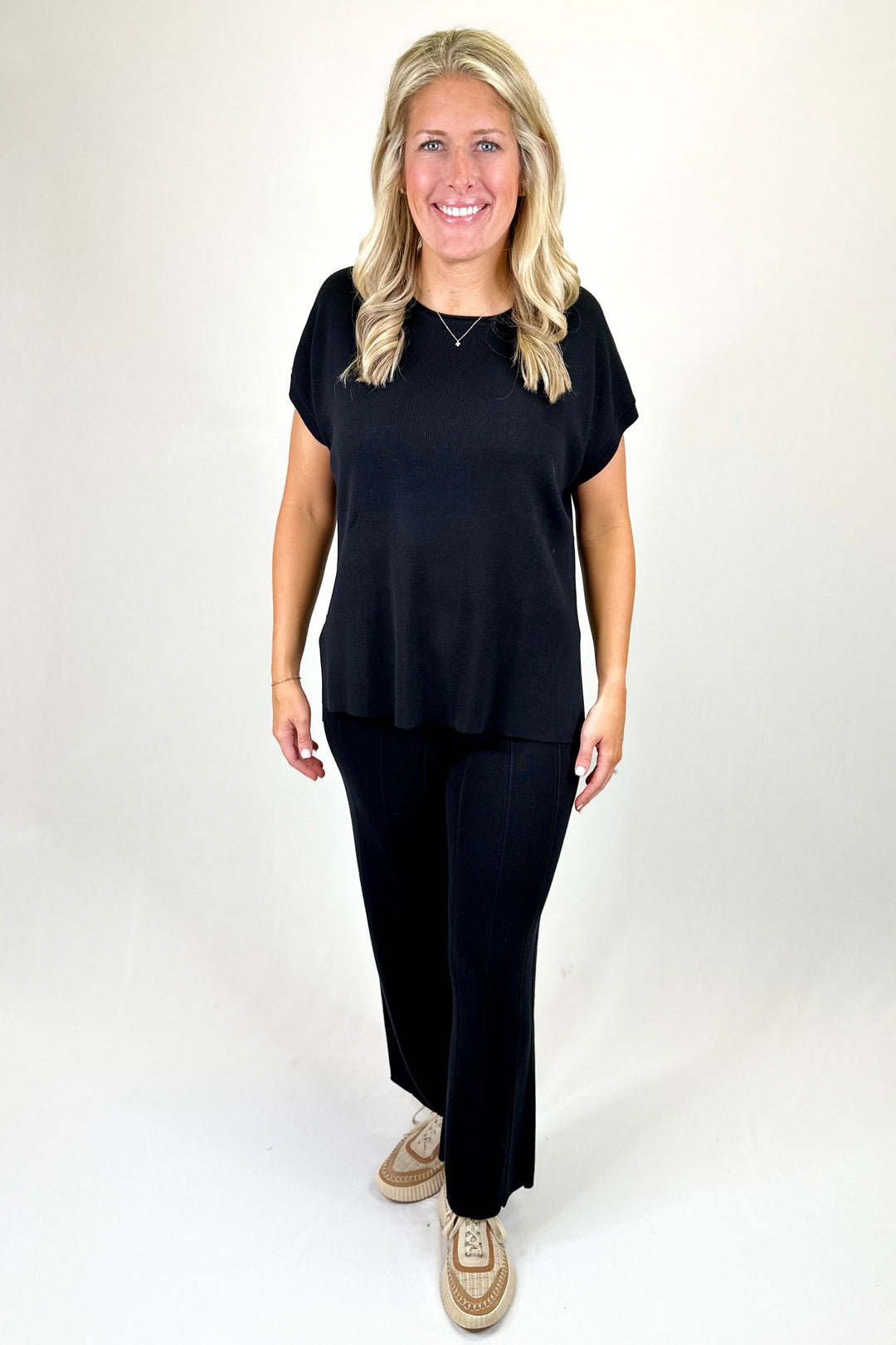 BLACK KNIT LOUNGE SET