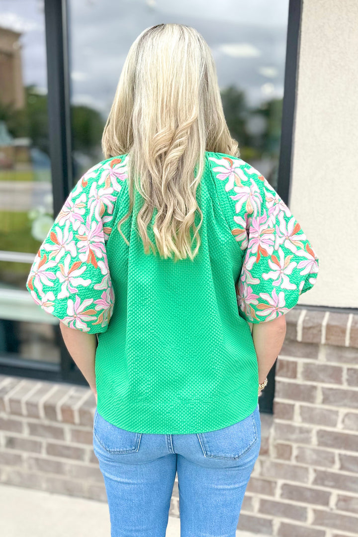 GREEN TEXTURED EMBROIDERED SLEEVE BUTTON TOP