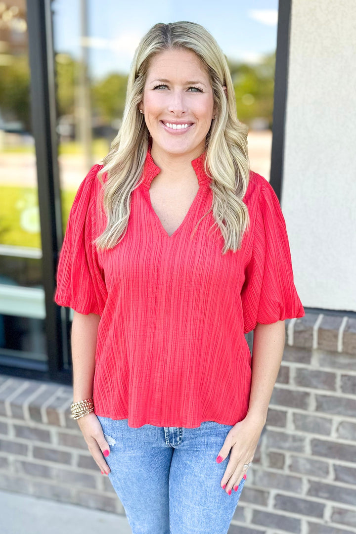 CORAL TEXTURED VNECK PUFF SLEEVE TOP