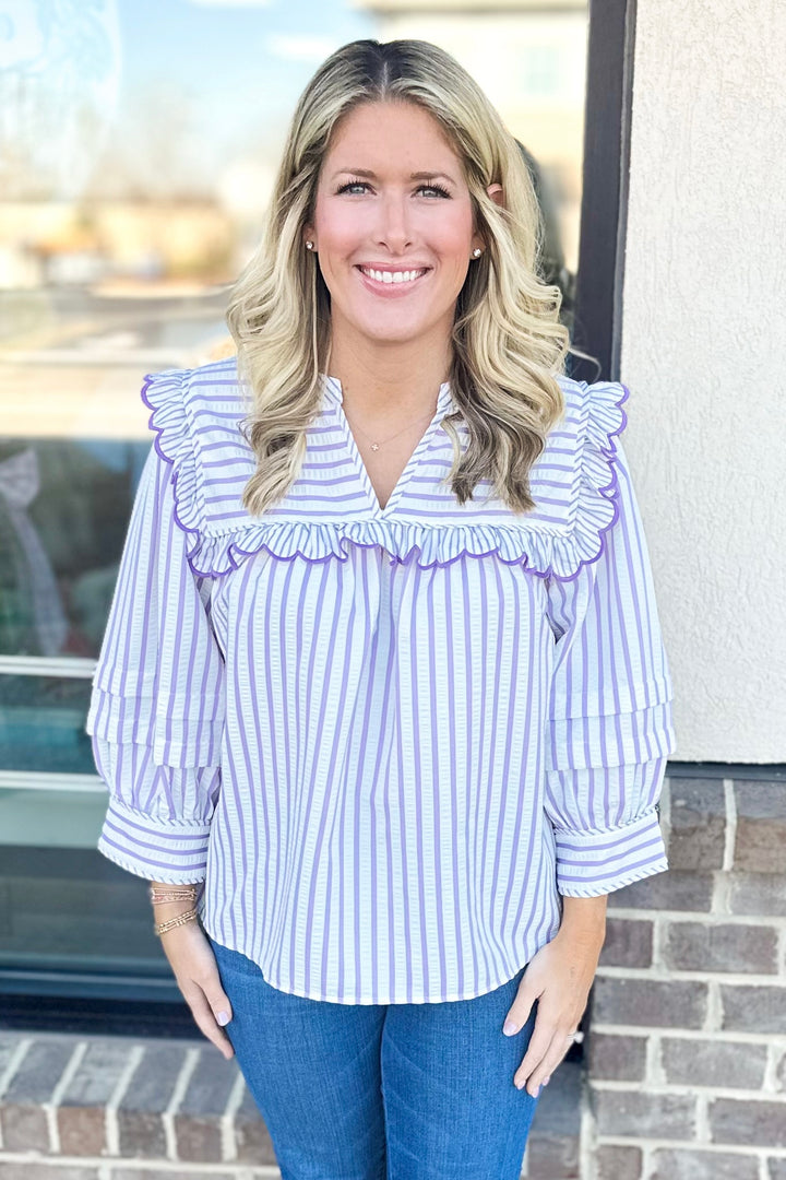 LAVENDER STRIPE SCALLOP TRIM TOP