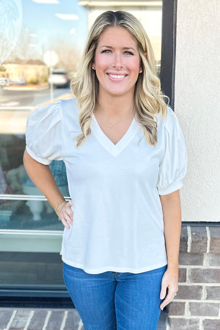 WHITE VNECK PUFF SLEEVE RIBBED TRIM TOP