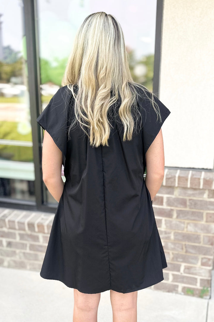 BLACK VNECK BUTTON ANGLED SLEEVE DRESS