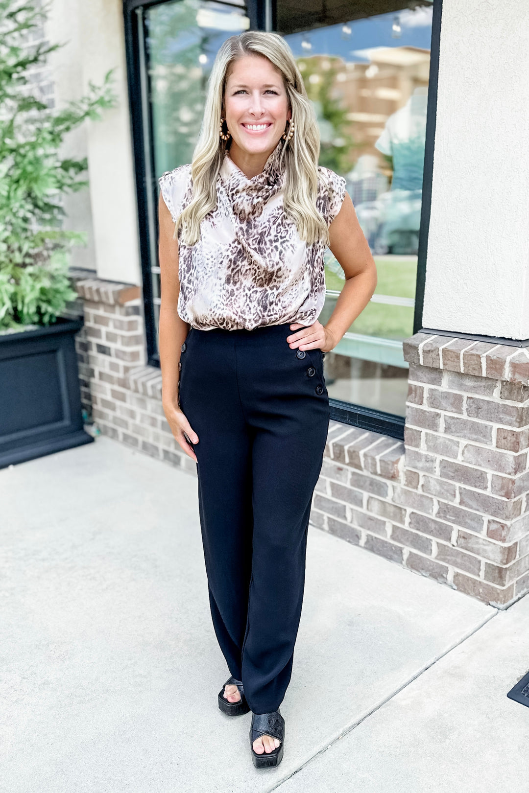 BLACK TAILORED PANTS WITH BUTTON DETAIL